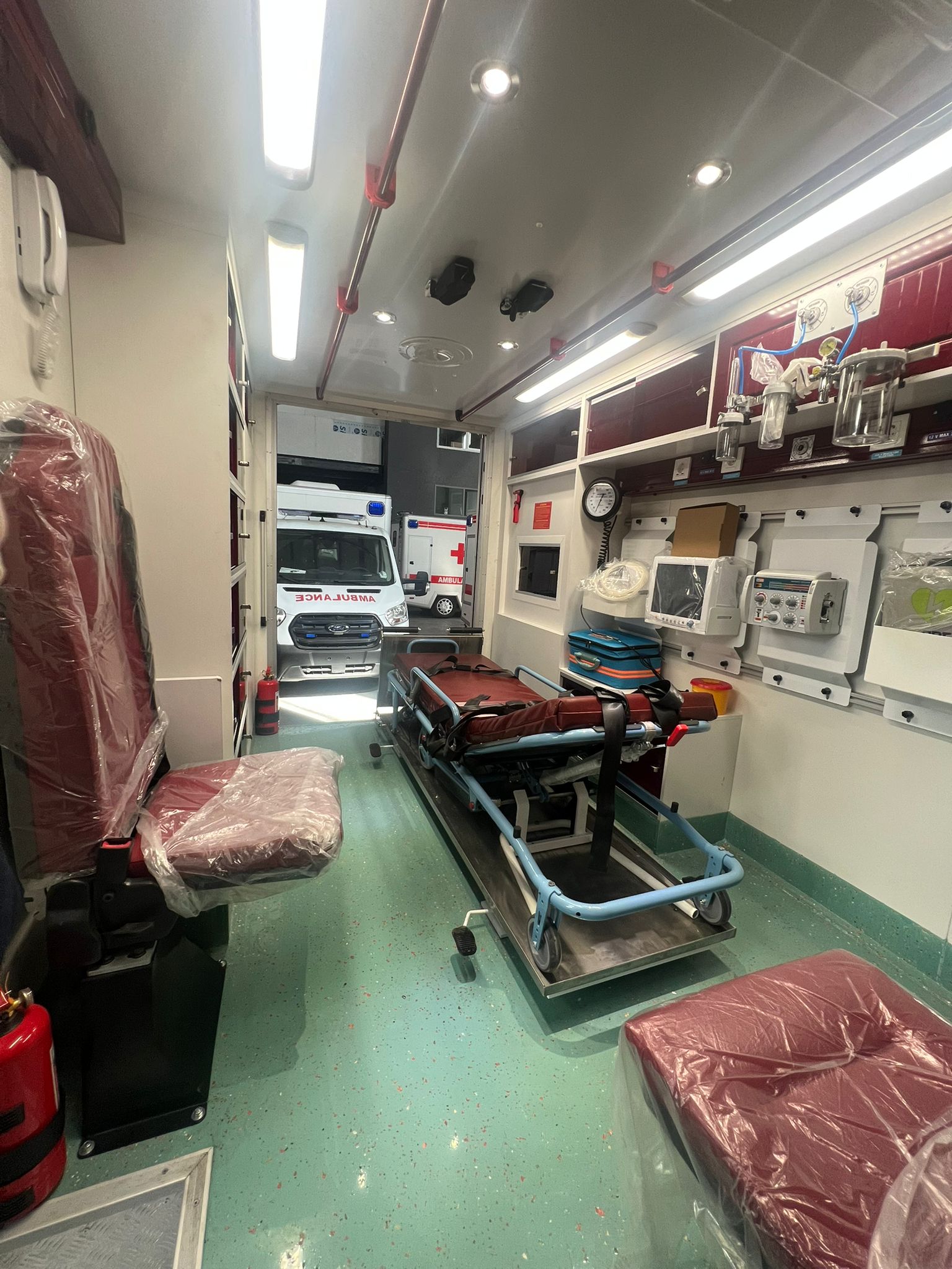 Mercedes Box-Type Ambulance - Image 8