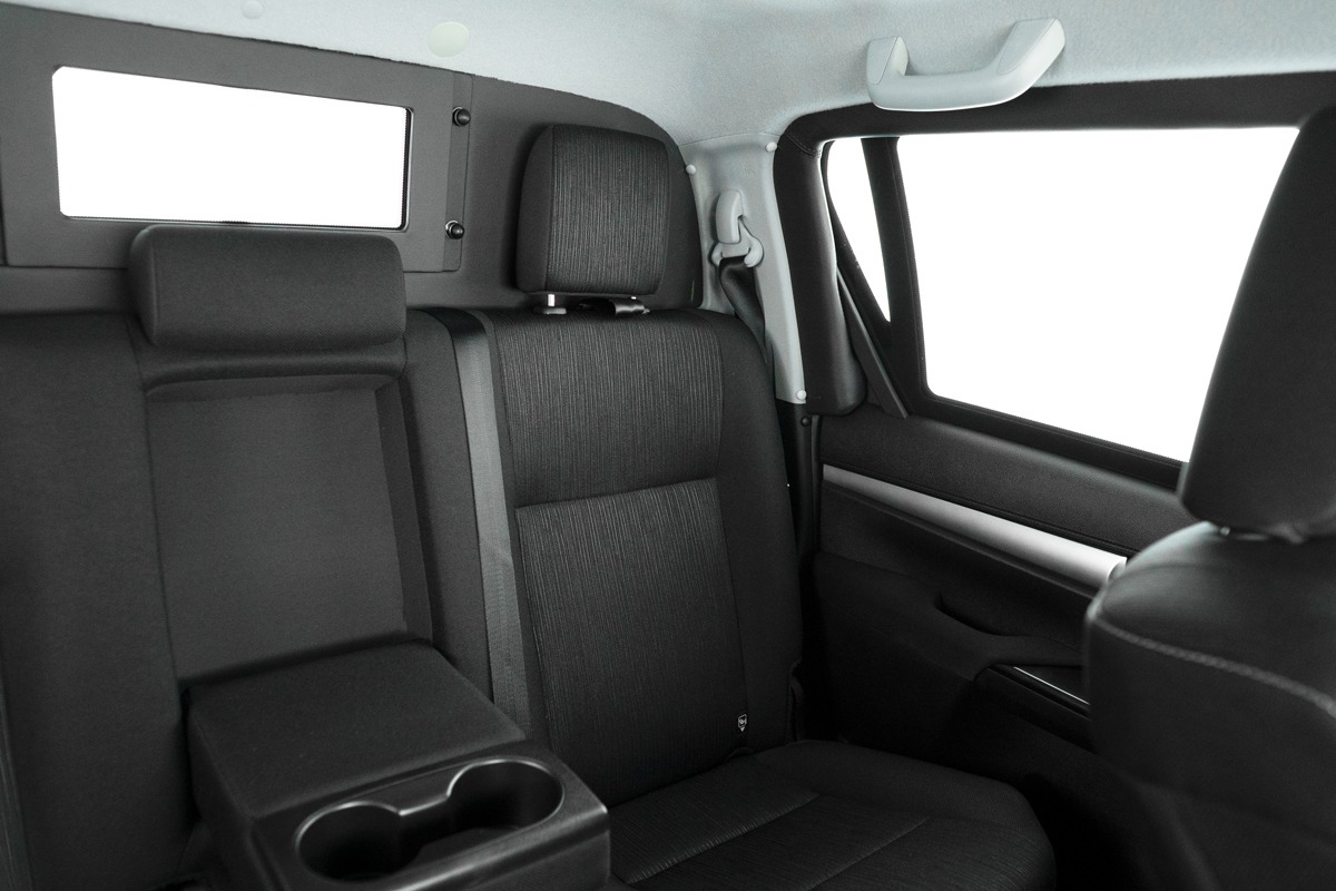 Toyota Hilux Armored Vehicle - Image 3