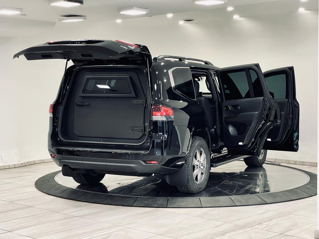 Toyota Land Cruiser Armored Vehicle - Image 8