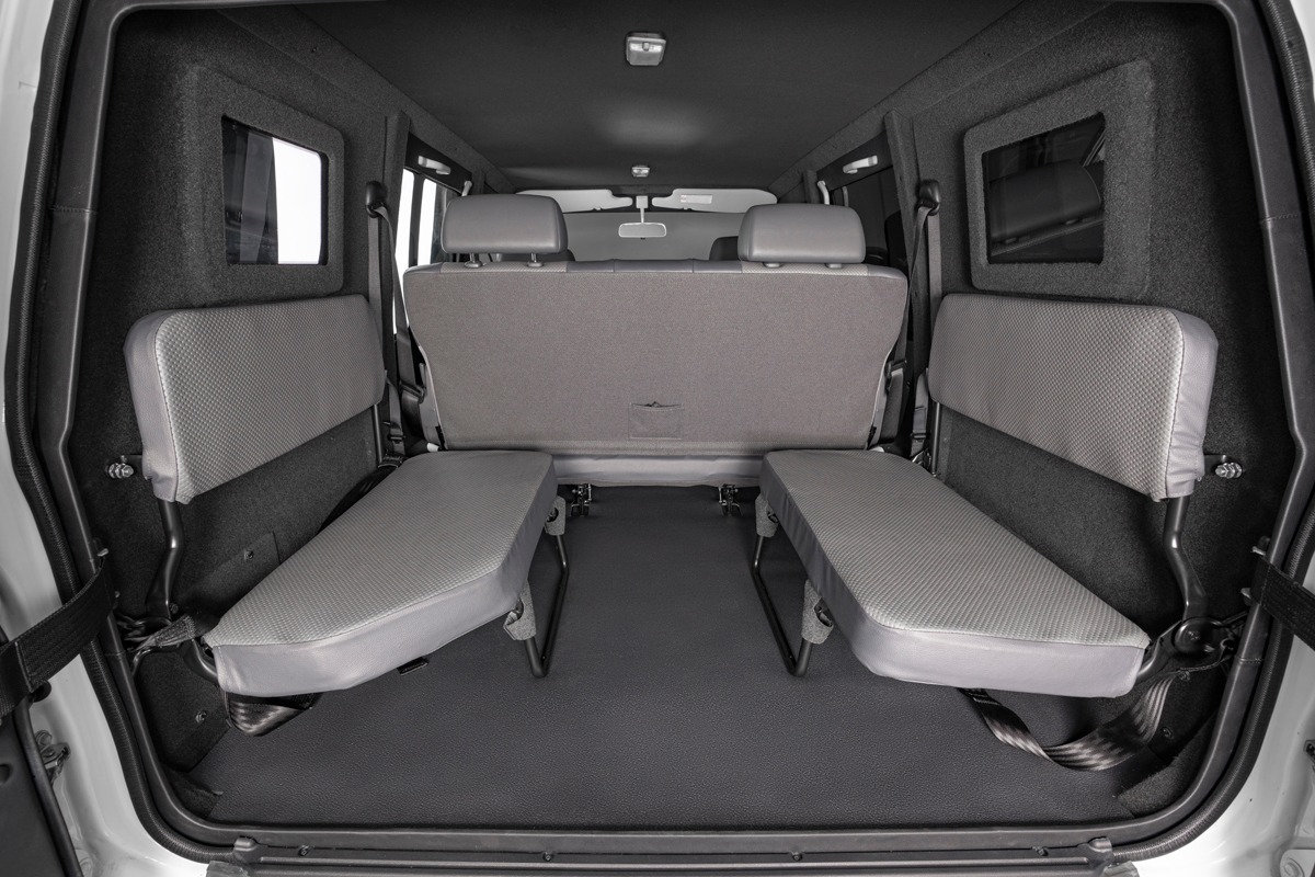 Toyota Land Cruiser Armored Vehicle - Image 9