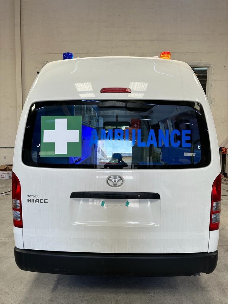 Toyota Hiace Ambulance - Hiace 200 (Old Shape) - Image 3