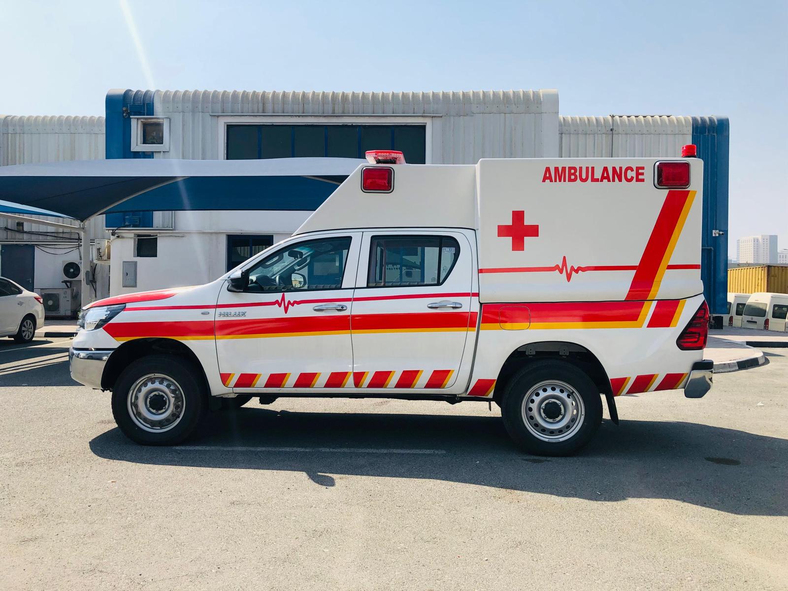 Toyota Hilux Ambulance 2.7L 4x4 Double Cab - Image 2