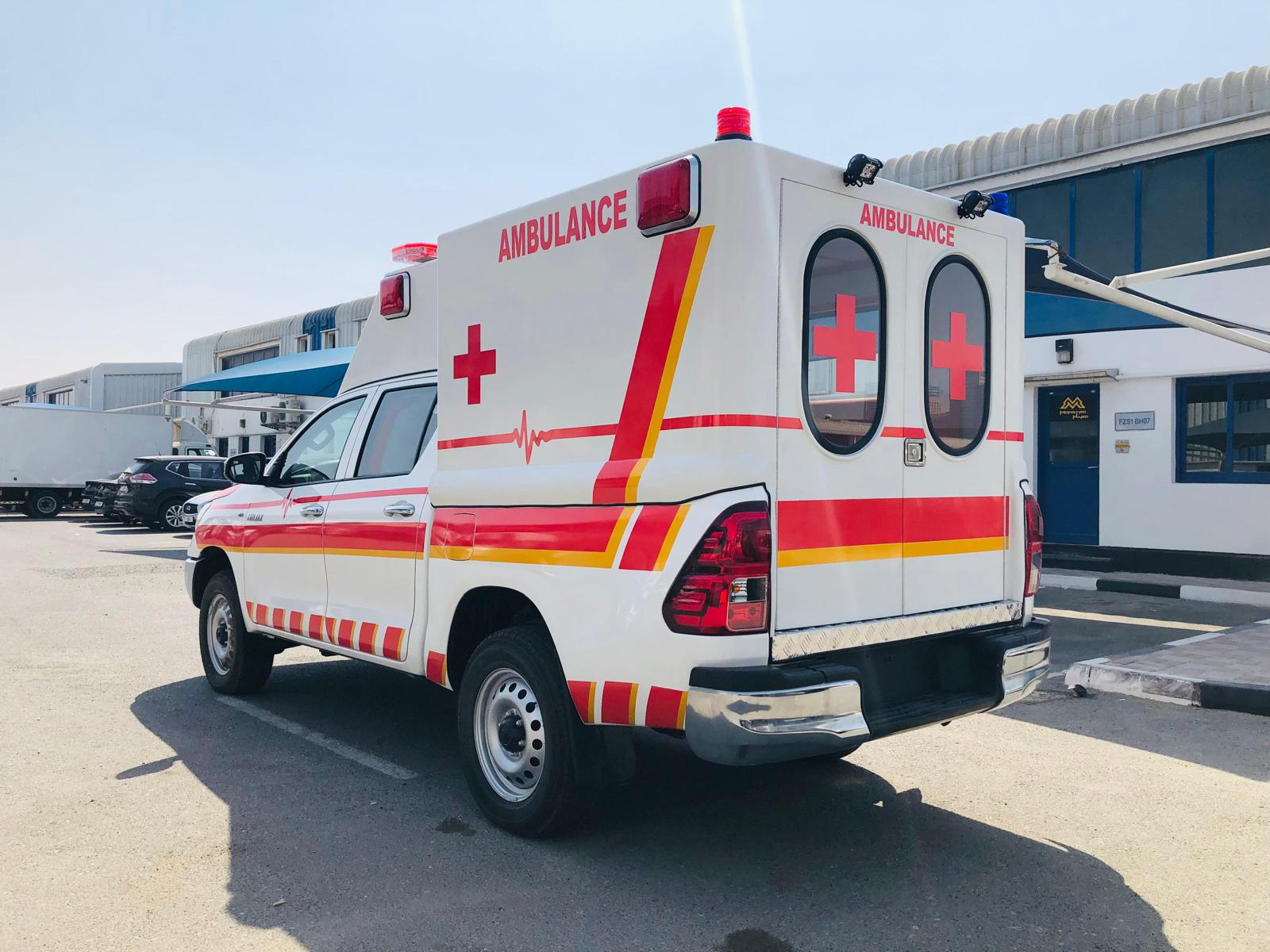 Toyota Hilux Ambulance 2.7L 4x4 Double Cab - Image 6