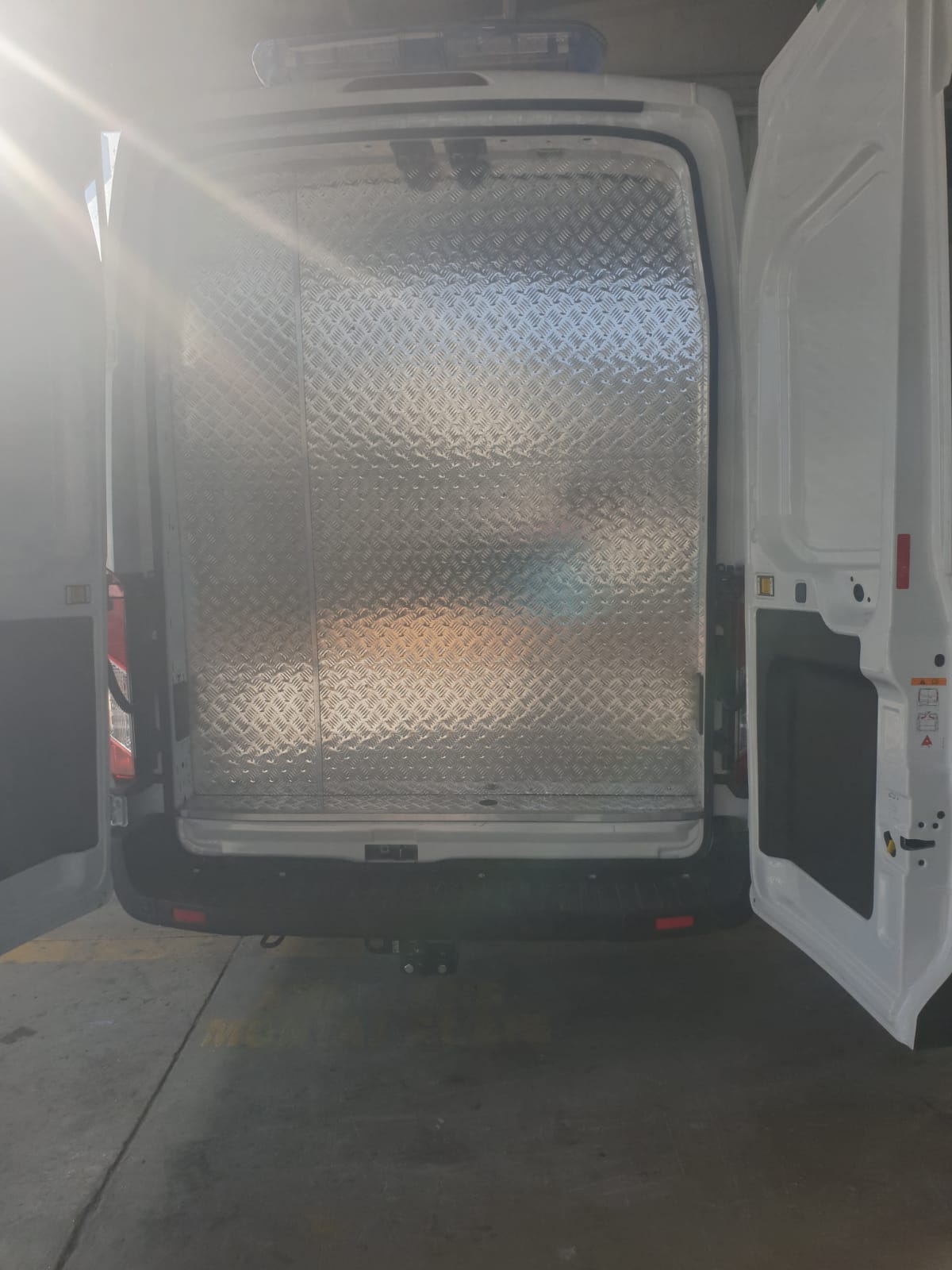 Prisoner Transport Vehicle - Detainee Transport Vehicle - Image 3