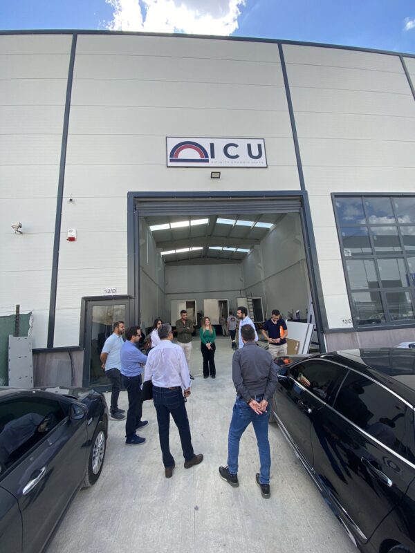 Ambulance workshop detail