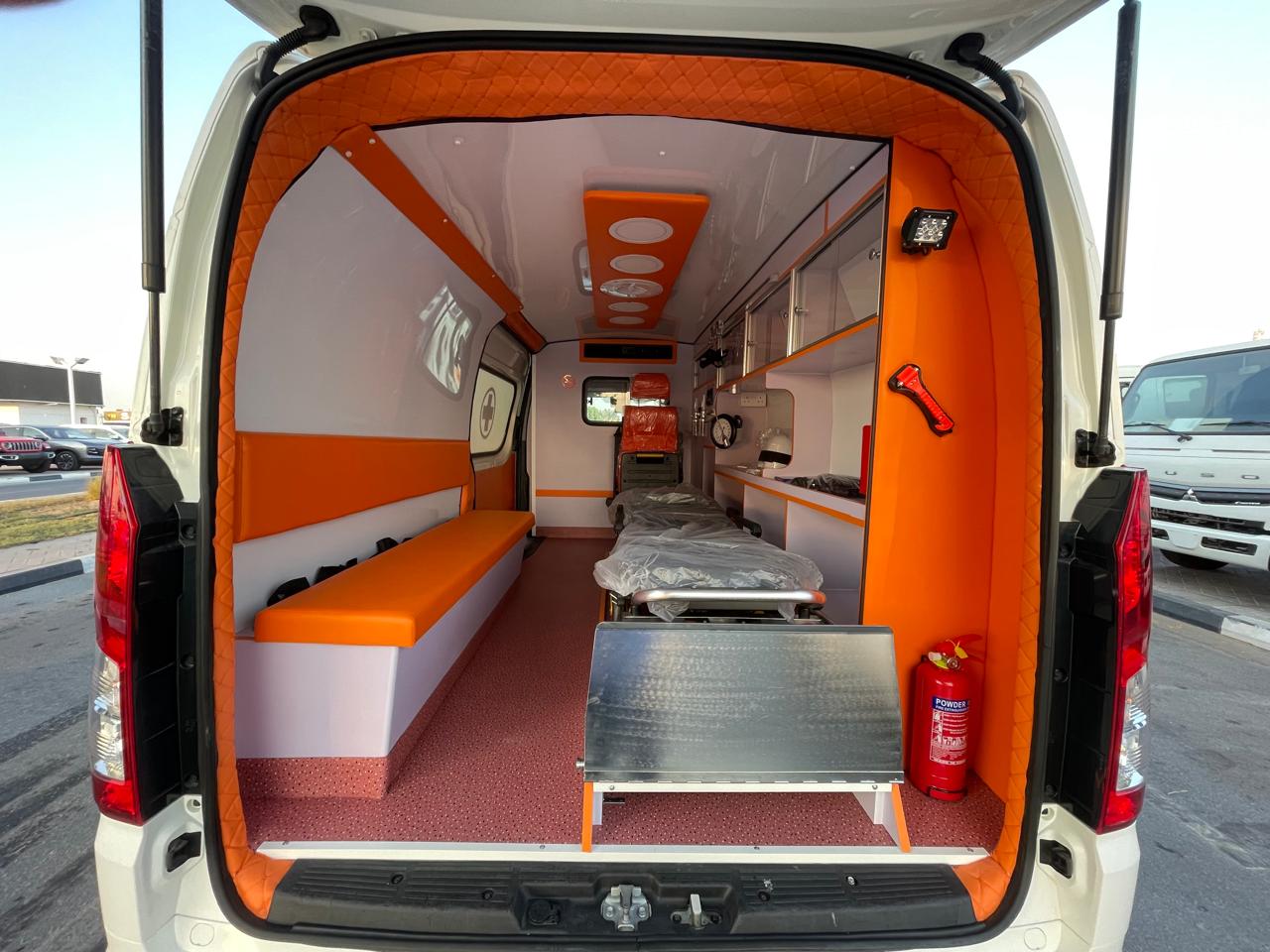 Toyota Hiace Right-Hand Drive (RHD) Ambulance - Image 4
