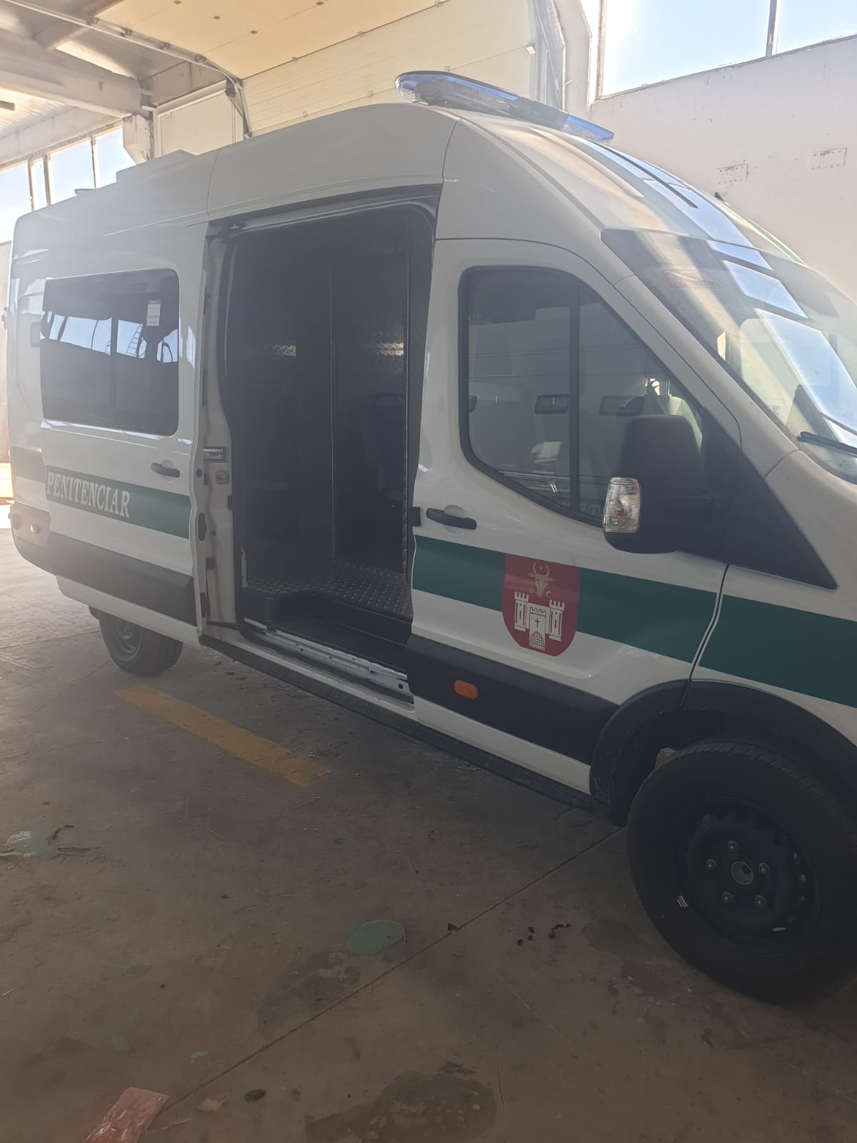 Véhicule de Transport de Détenus Haute Sécurité